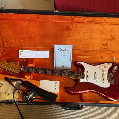 2012 FENDER CUSTOM SHOP ’68 STRATOCASTER RELIC CANDY APPLE RED INCL CASE. for sale