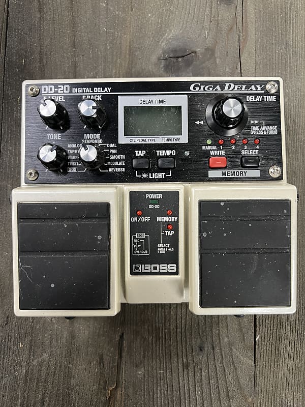 Boss DD-20 Giga Delay