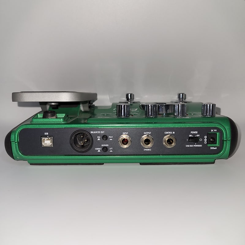 Zoom A2.1u Acoustic Effects Pedal | Reverb