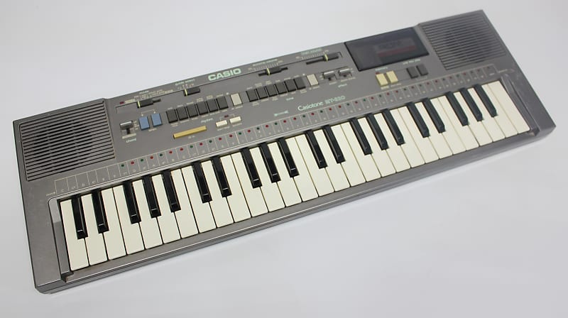 CASIO CasioTone MT-820 キーボード CASIO Casiotone MT-820 +Rom Pack/RO-554 Family Songs