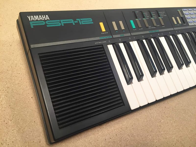 YAMAHA Yamaha PSR-12 Keyboard ヤマハ キーボード -GrunSound