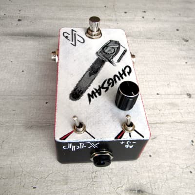 dpFX Pedals - ChugSaw distortion, one knob, Swedish chainsaw with mids shaping image 8