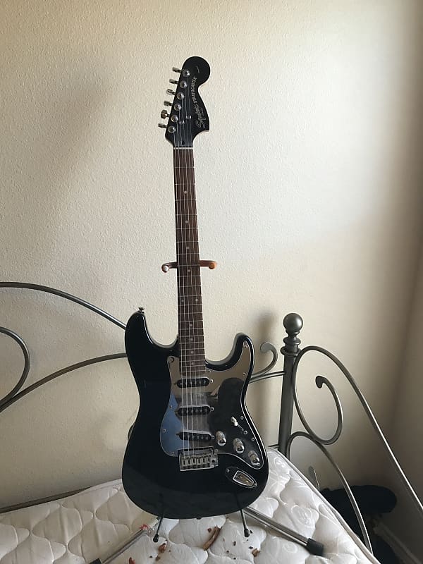 Squier Stratocaster Standard ブラック ラージヘッド Used/Vintage 1985 Squier Stratocaster Standard Made In Japan