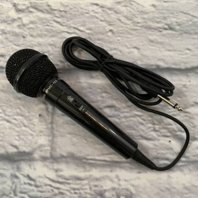 Universal MC103 Wired Dynamic Vocal Microphone image 1