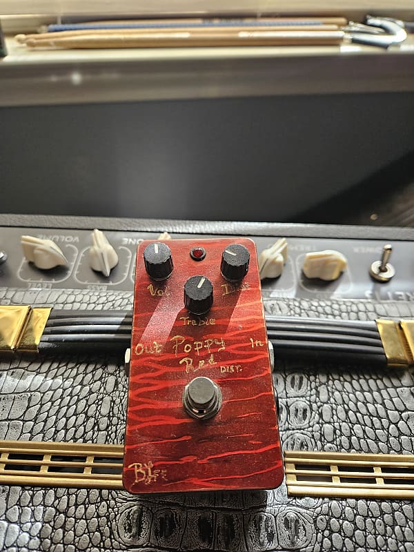 BJFE Dyna Red Distortion