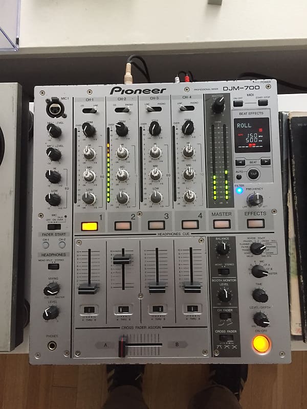 Pioneer DJ DJM-700-S 4-Channel Mixer Silver | Reverb