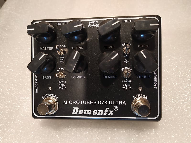 DemonFX Microtubes D7K Ultra Bass Preamp & Overdrive Boost Distortion Pedal