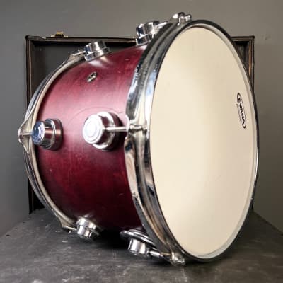 USED 2003 DW 9x12 Collectors Maple Tom in Satin Cherry image 4