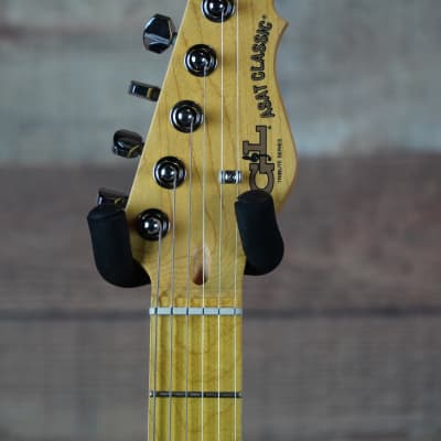G&L Tribute ASAT Classic Bluesboy Semi-hollow Electric Guitar - 3-tone Sunburst image 4