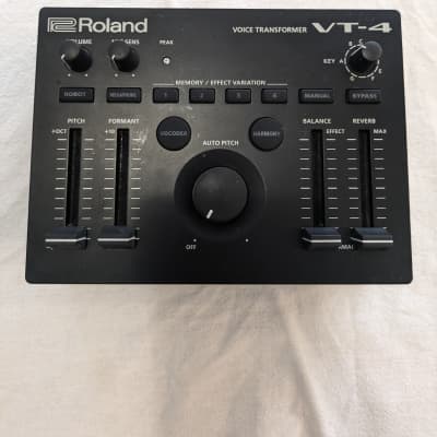 Roland VT-4 Voice Transformer | Reverb