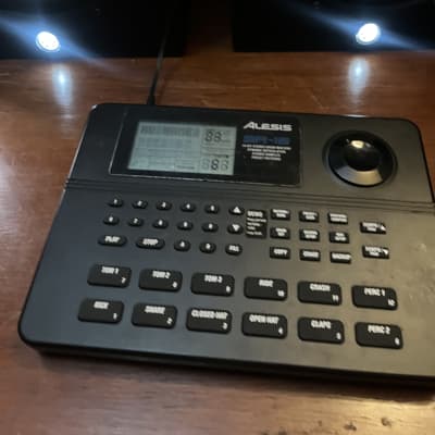 Alesis SR-16 Drum Machine 2010s - Black