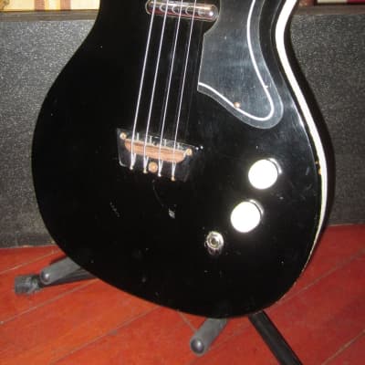 ~1961 Silvertone U-1 Bass Black w Original Hardshell Case image 1