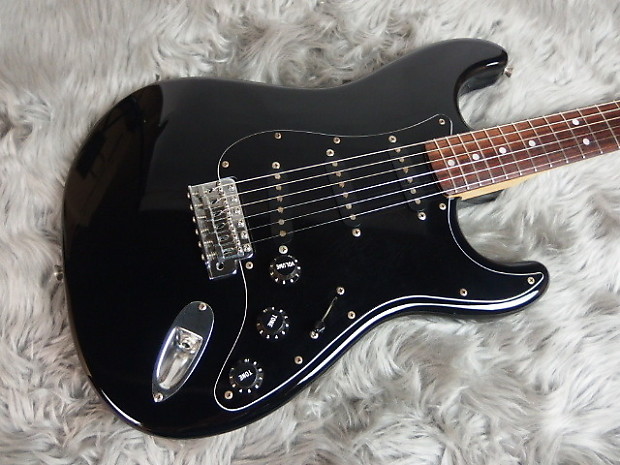Fender Japan ST72-58US black Stratocaster MIJ made in JAPAN