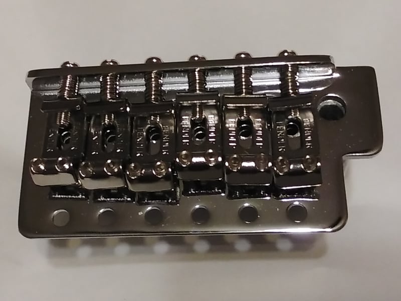 Fender Left handed Stratocaster Bridge w/Block - Chrome | Reverb