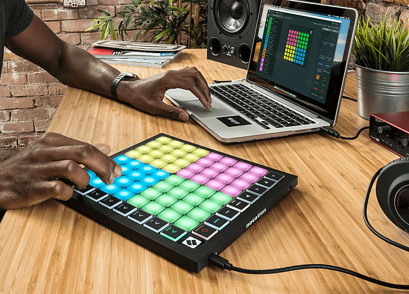 Novation Launchpad X 64-pad Midi Grid Controller for Ableton Live