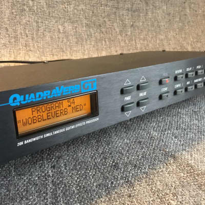 Alesis QuadraVerb GT 20k Bandwidth Simultaneous Guitar Effects