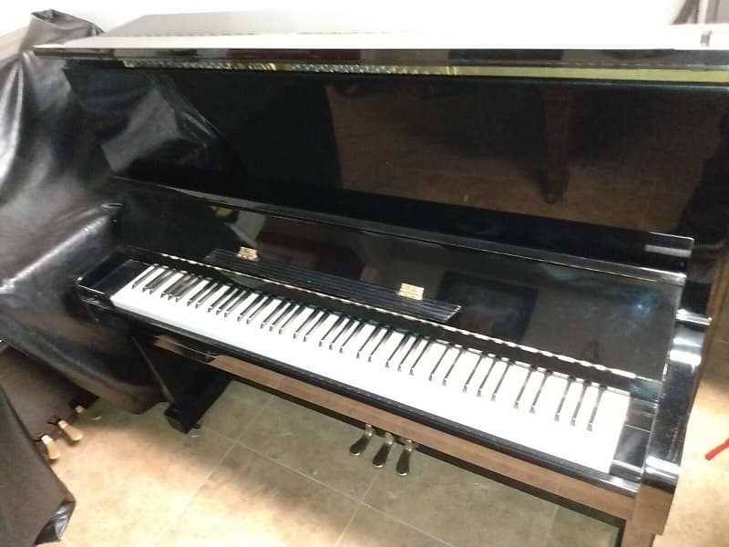 Kawai BL31 Black 48'' semi professional upright piano image 1