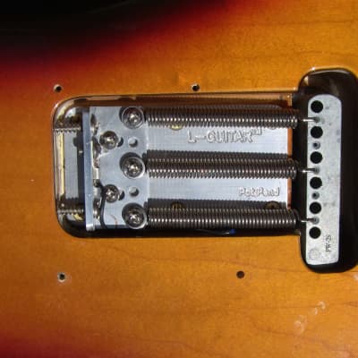 Fender  Claw Loc Resonator by L-Guitar   tremolo tone and tunning hot rod kit ! image 5