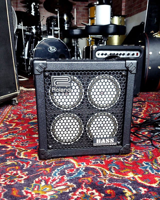 Roland Micro Cube Rx Bass Guitar Amp !! $280 Or Best Offer !!