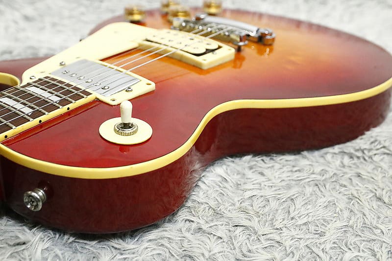 人気定番2024Yamaha SL500 レスポール・スタンダード ビグズビー 76～79年 ギター