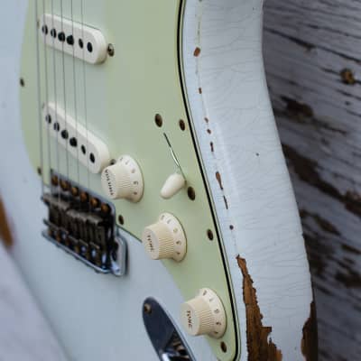 Fender Custom Shop 1963 Stratocaster  2022 Aged Olympic White - Heavy Relic image 9