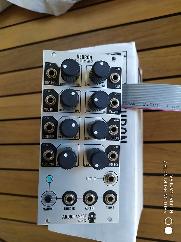 Audio Damage ADM12 Neuron Fm Drum Voice Reverb