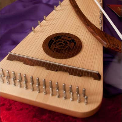 Roosebeck PSRARR Alto Rounded Psaltery Right-Handed w/Psaltery Bow, Tuning Tool & Rosin image 2