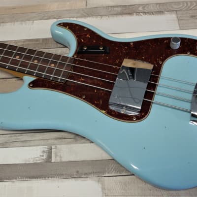 Fender Time Machine 1963 Precision Bass Journeyman Relic -  Aged Daphne Blue image 3