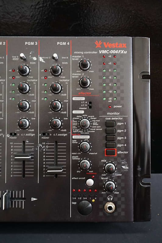 Vestax VMC-004FXu DJミキサー 4チャンネル 内蔵エフェクター VMC-004（FX,FXu,XLu） - DJ/ﾀｰﾝﾃｰﾌﾞﾘｽﾞﾑ@まとめwiki - atwiki