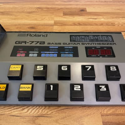 Roland GR-77B Synthesizer Synth Pedal Board Module – Vintage 1980s