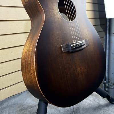 Martin 000-15M StreetMaster Acoustic Guitar - Mahogany Burst w/Gig Bag & PLEK*D #389 image 2