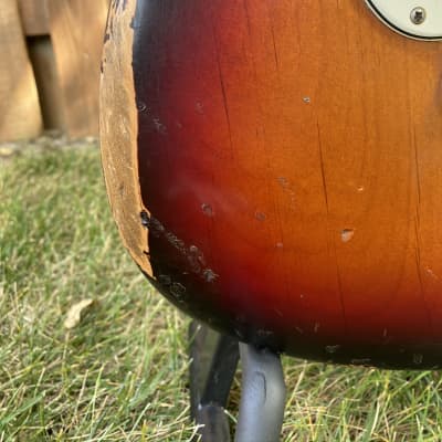 Fender American Standard Stratocaster with Rosewood Fretboard 2008 - 2016 - 3-Color Sunburst image 4