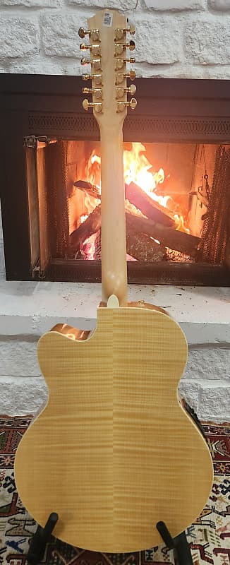 Fender Jumbo Acoustic CJ290SCE/12 NAT Spruce & Maple | Reverb