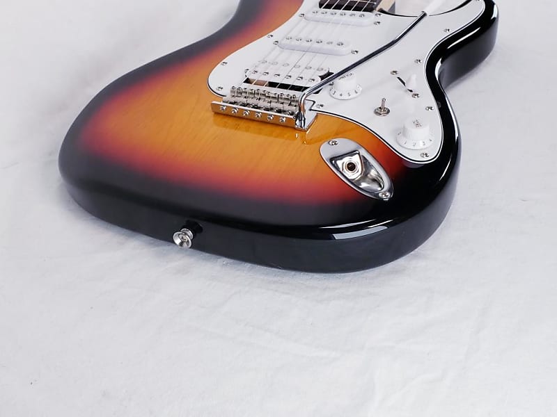 BUSKER'S BST-3H Fender ソフトケース付き【整備品】 BUSKER'S