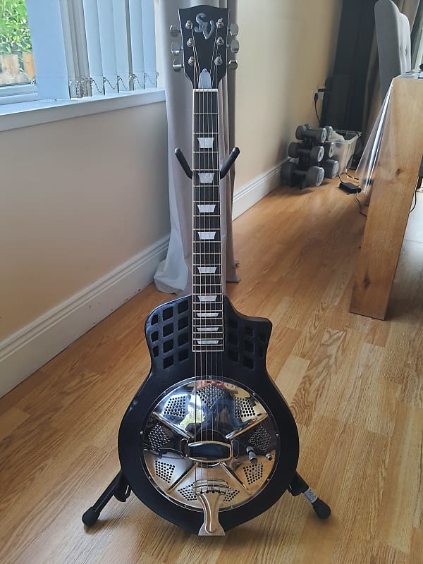 Resonator Guitar with Pickup Reverb