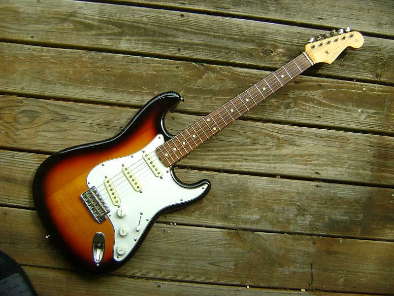 Fender Japan ST-62 Stratocaster Reissue 