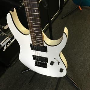Ibanez RG2EX2 White | Reverb