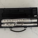 Yamaha YFL-222 Silver Plated Flute with original case and cleaning rod - Silver