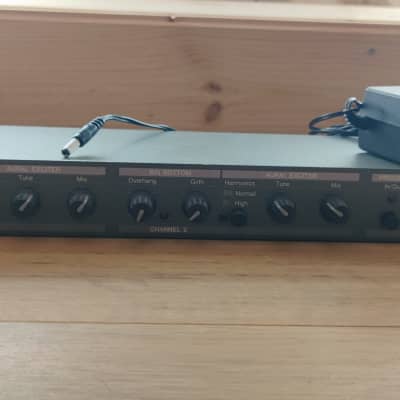 Aphex Aural Exciter Type C2 Model 104 with Big Bottom
