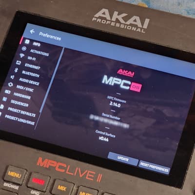 Akai MPC Live II Standalone Sampler / Sequencer image 3
