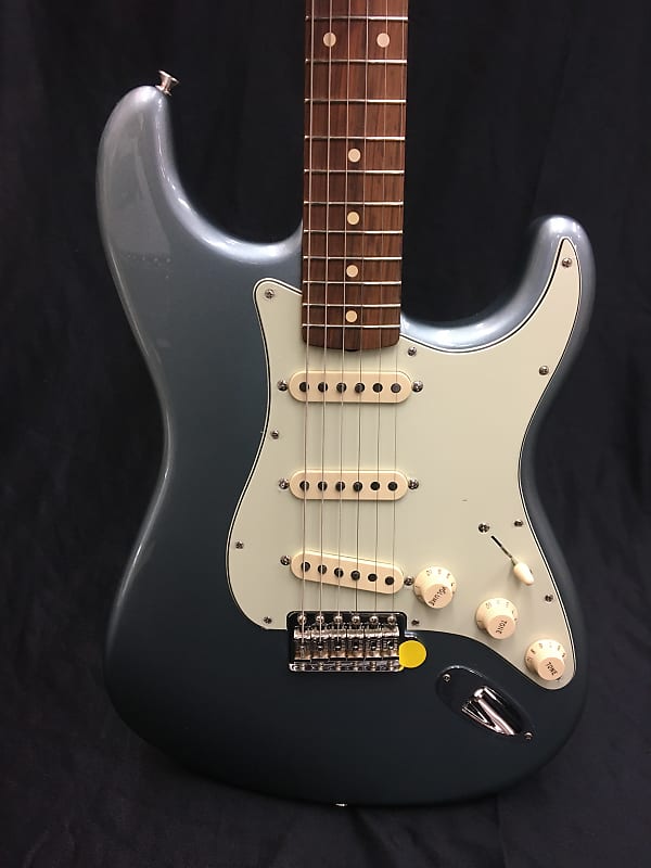 Fender Vintera 60’s Stratocaster - Ice Blue Metallic image 1
