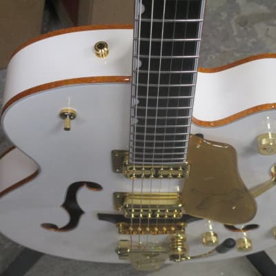 Gretsch G6136T-WHT Players Edition Falcon with String-Thru Bigsby 2016 - 2020 - White image 7