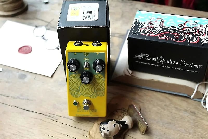 EarthQuaker Devices Blumes Low Signal Shredder 2024 - Present - Yellow / Green image 1