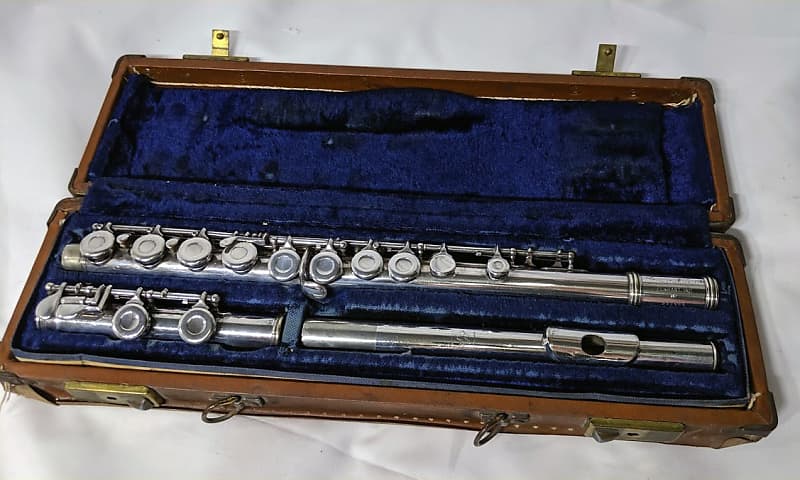 Gemeinhardt  M2  Flute Silver Plated 2SP Predecessor image 1