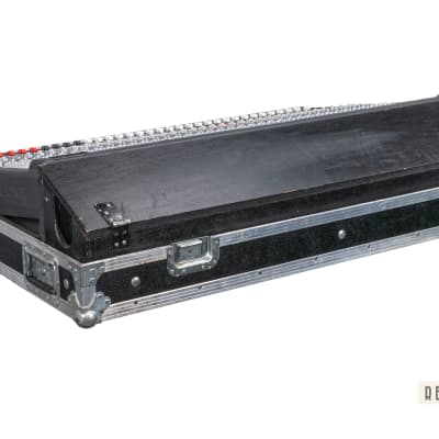 Crest Audio X-4 24+4 St /4/2 Analog Mixing Console image 2