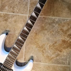 Jackson JS22 Dinky, DKA, Snow White 2016 | Reverb