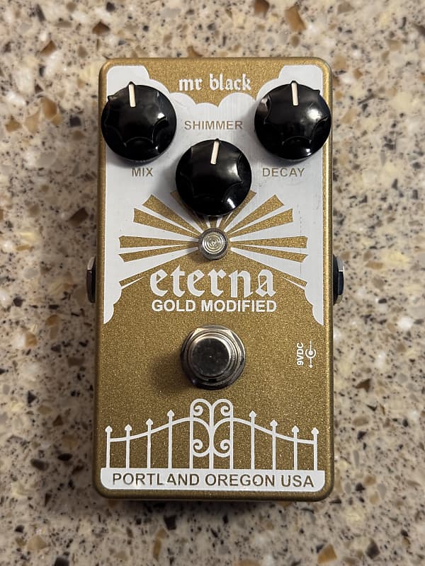 Mr. Black Eterna Gold