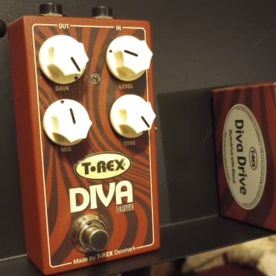 T-rex Diva drive オーバードライブ T-Rex Diva Drive - YouTube