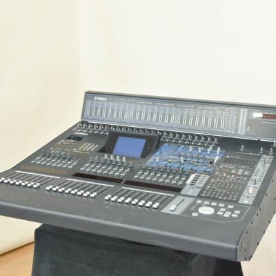 Yamaha DM2000 24-Channel Digital Audio Mixing Console CG00YXW *ASK FOR SHIPPING*