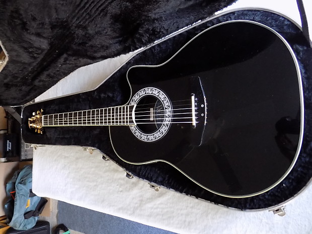 Ovation 1528-D Ultra Deluxe Black